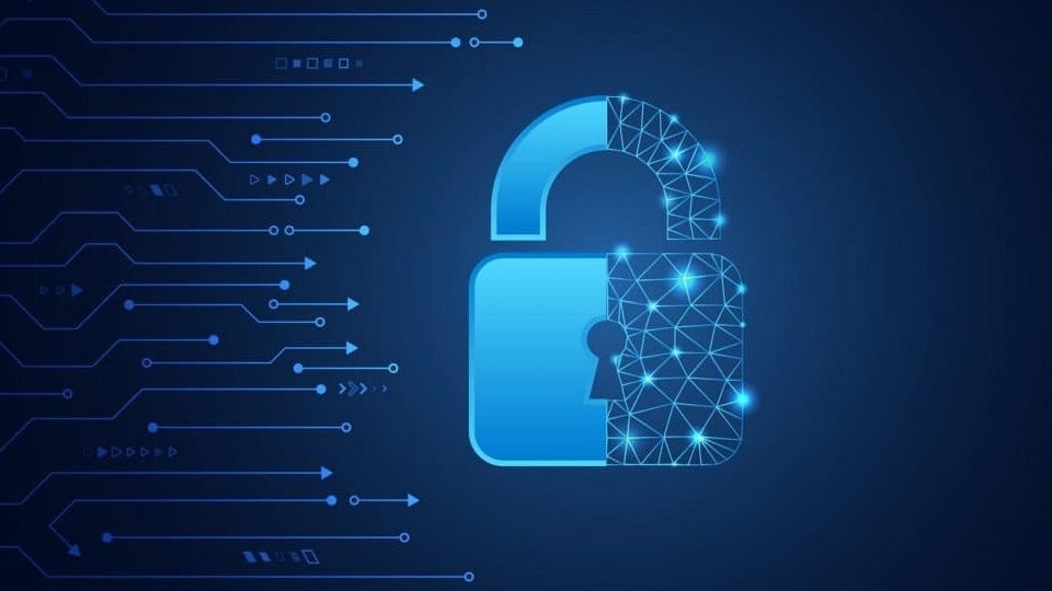 Broadcom تصدر تحديثات أمنية لمعالجة ثغرات تستغل في منتجات VMware ESXi وWorkstation وFusion