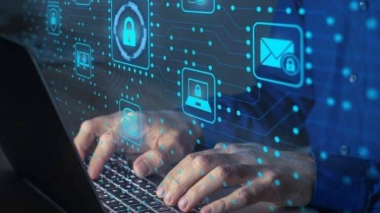 أربع مجموعات تهديد تستغل CastleLoader مع توسّع GrayBravo في بنية خدمات البرمجيات الخبيثة