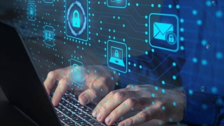 أربع مجموعات تهديد تستغل CastleLoader مع توسّع GrayBravo في بنية خدمات البرمجيات الخبيثة