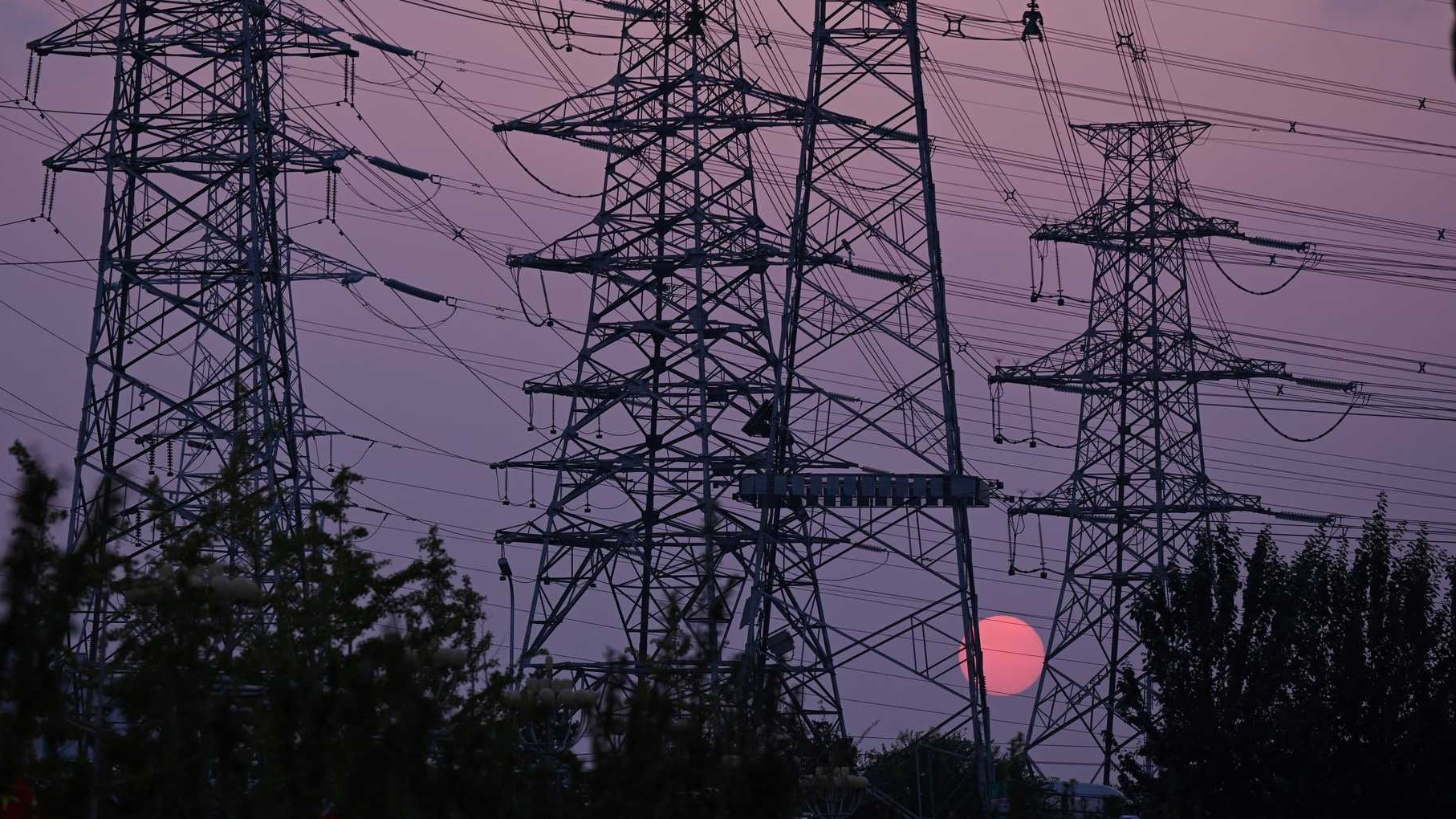 هجوم سيبراني روسي يستهدف شبكة الكهرباء البولندية في ديسمبر 2025