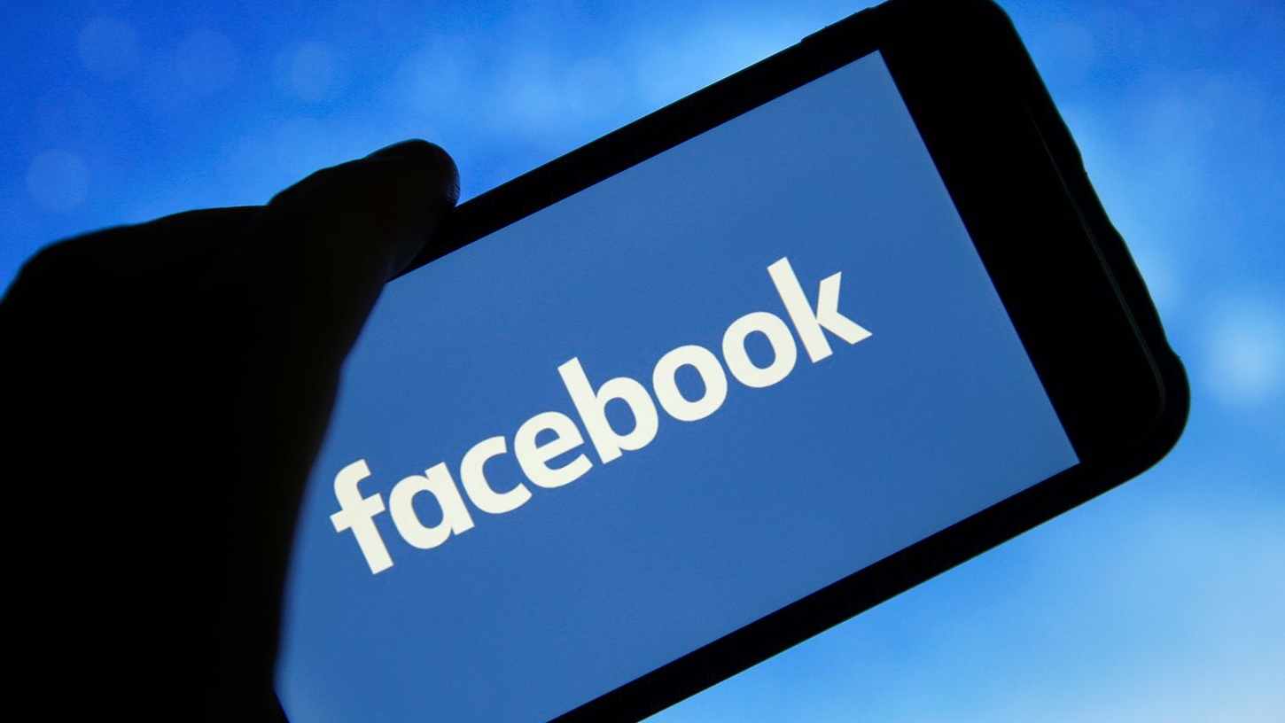 حملة JSCEAL الخبيثة تتطور بأساليب أكثر تعقيداً وتخفيًا عبر إعلانات فيسبوك