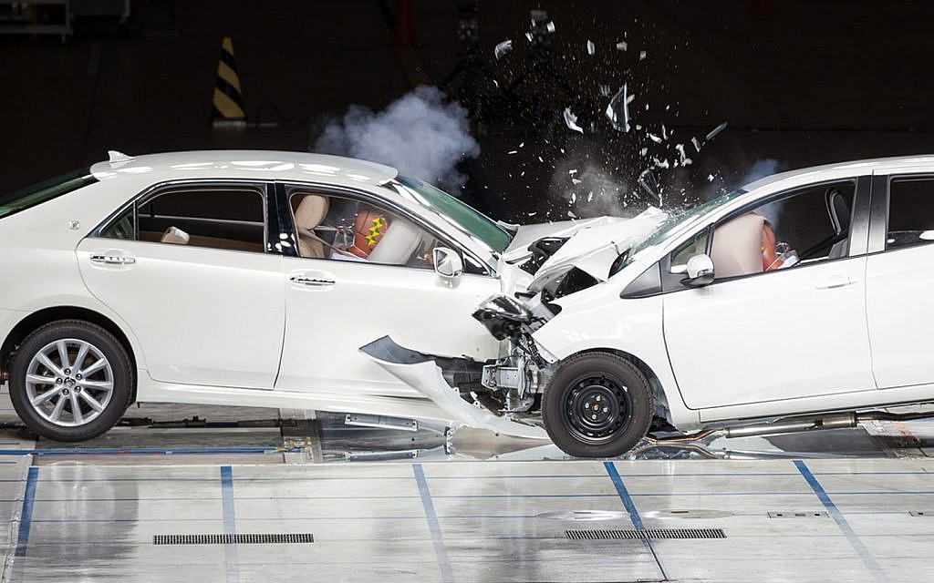 اختبارات التصادم للأمن السيبراني: لماذا تُعد محاكاة الهجوم دليلاً على الصمود لا مجرد افتراضات