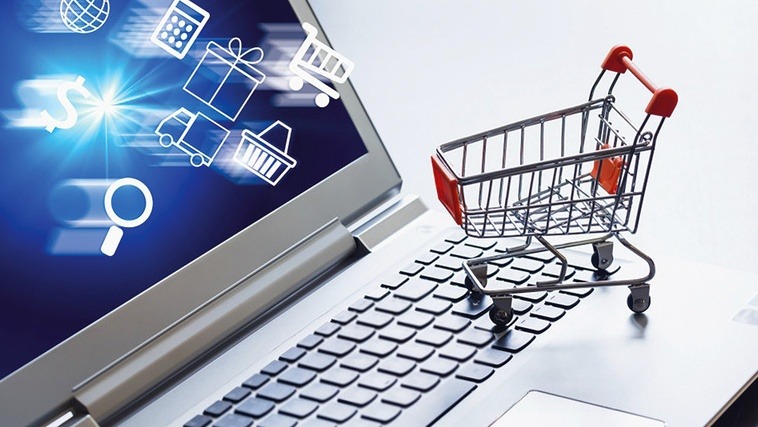 أكثر من 250 متجر "Magento" يتعرض لهجوم خلال ليلة واحدة بعد استغلال ثغرة جديدة في "Adobe Commerce"